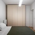 Rossini King Bed I Br * Bukarest