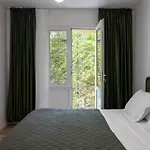 Rossini King Bed I Br * Bukarest