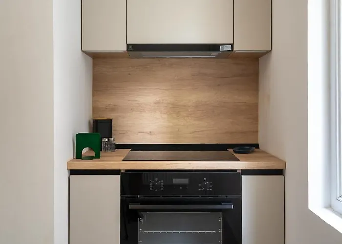 Rossini King Bed I Br Apartman *